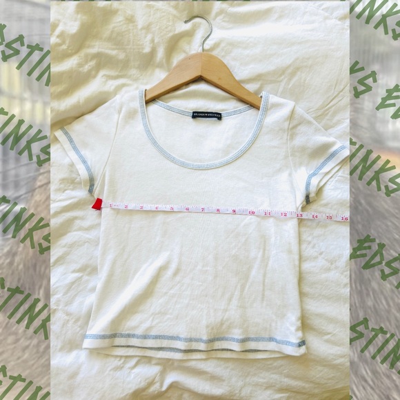 Brandy Melville crop top white - Picture 4 of 6